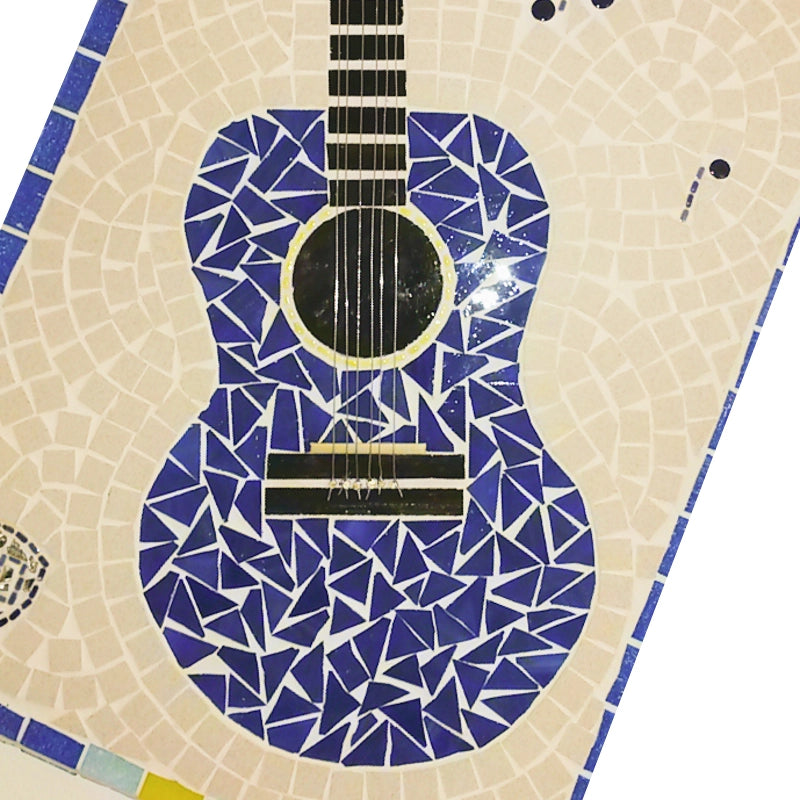 Guitar with glas mosaic